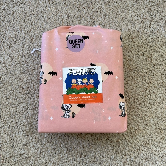 Peanuts Snoopy Halloween Queen Sheet Set - Picture 1 of 3